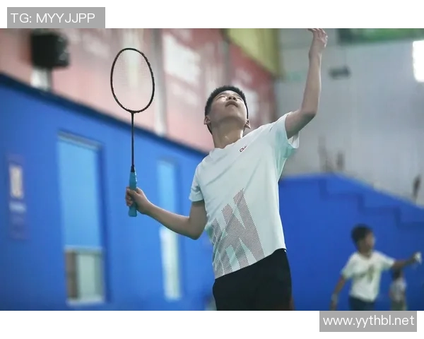 杨伟专访：从青涩少年到羽毛球传奇的成长之路回顾